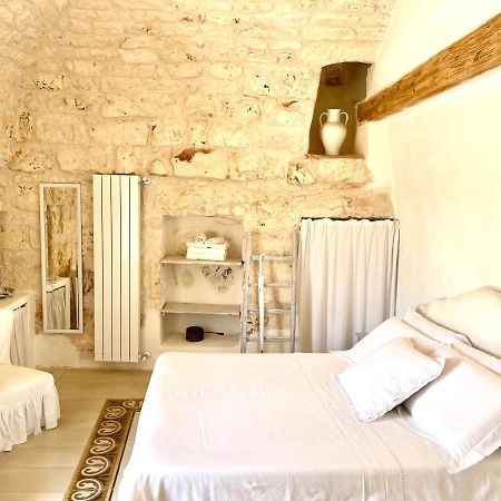 Relais Grottone Bed & Breakfast Ostuni Exterior photo
