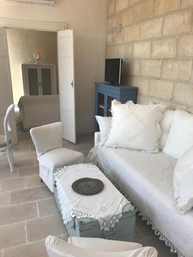 Relais Grottone Bed & Breakfast Ostuni Exterior photo