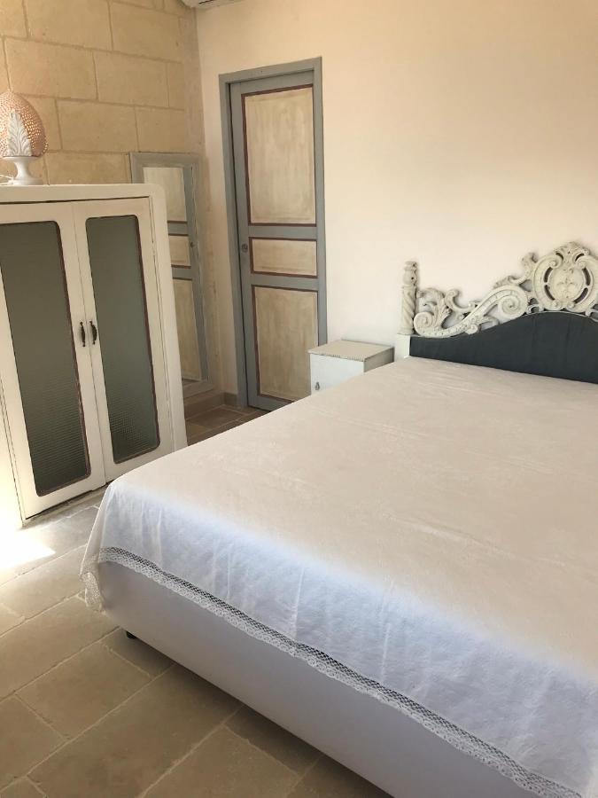 Relais Grottone Bed & Breakfast Ostuni Exterior photo