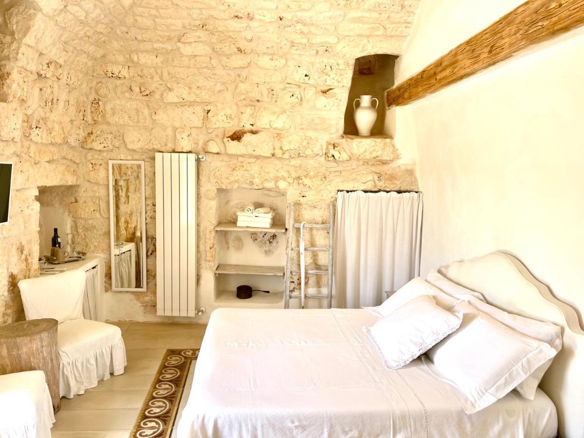 Relais Grottone Bed & Breakfast Ostuni Exterior photo
