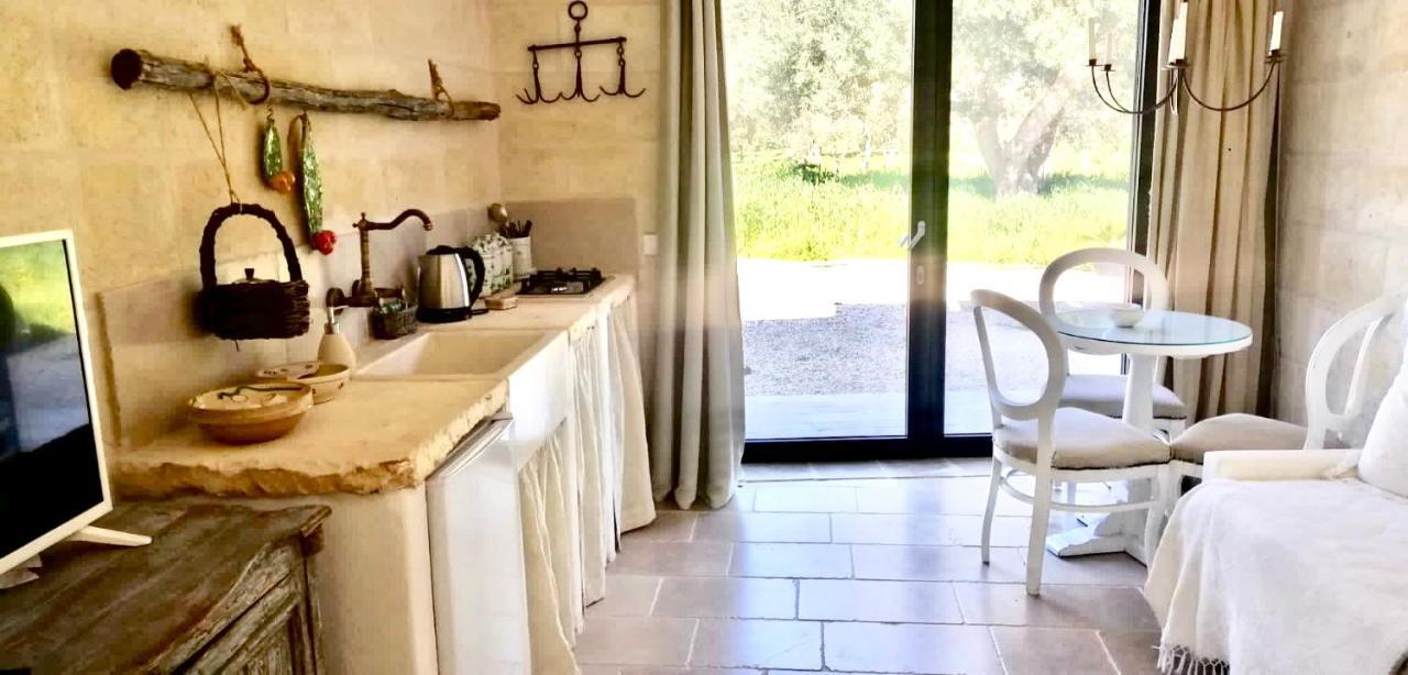 Relais Grottone Bed & Breakfast Ostuni Exterior photo
